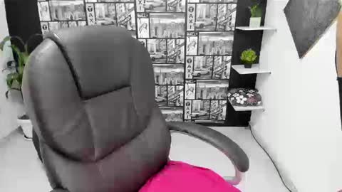danielamonroe online show from 09-08-25, 08:30