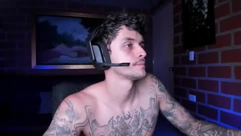 Daniele Bunny online show from 10-21-25, 06:19