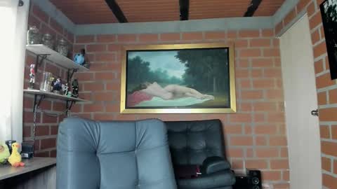 Daniele Bunny online show from 10-27-25, 04:55