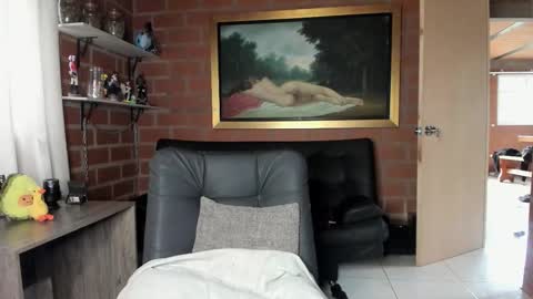 Daniele Bunny online show from 10-30-25, 06:41