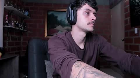 Daniele Bunny online show from 11-08-25, 07:12