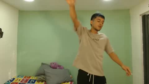 Snapshot of danielitopapii chatting on 11-26-25, 10:00 danielitopapii online show from 11-26-25, 10:00