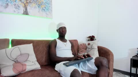 daniell_ferrari online show from 01-18-25, 08:09