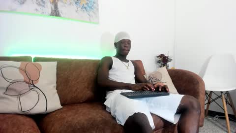 daniell_ferrari online show from 01-23-25, 08:13