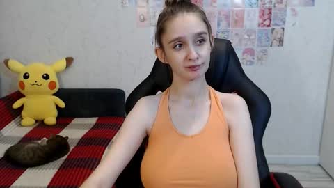 Daniella Martin online show from 10-14-25, 12:44