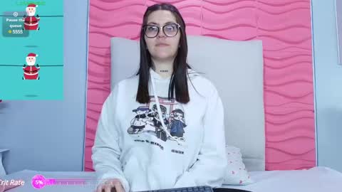 Snapshot of daniella_wild chatting on 12-19-24, 11:39 daniella online show from 12-19-24, 11:39