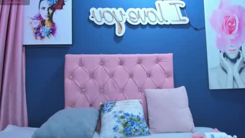 Snapshot of daniella_wild chatting on 03-07-25, 05:28 daniella online show from 03-07-25, 05:28