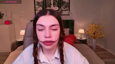 Daniella online show from 10-31-25, 11:22