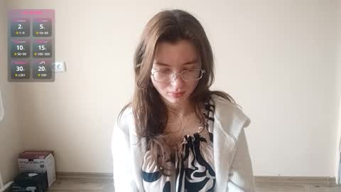 Snapshot of daniellevaulet chatting on 02-15-26, 07:51 Mia online show from 02-15-26, 07:51