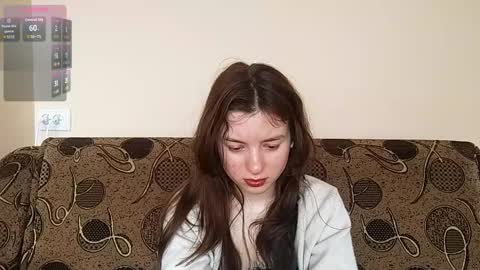 Mia online show from 03-06-26, 07:05