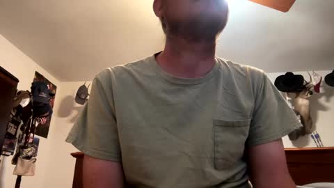 Snapshot of danielp_mod_cb chatting on 01-14-25, 10:23 Daniel y. online show from 01-14-25, 10:23