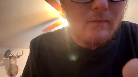 Snapshot of danielp_mod_cb chatting on 03-12-25, 10:50 Daniel y. online show from 03-12-25, 10:50