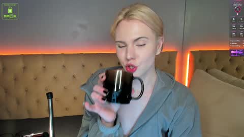 Snapshot of danielpaige_ chatting on 12-09-24, 03:07 GABRIEL online show from 12-09-24, 03:07