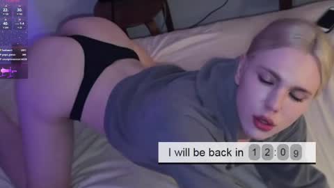 Snapshot of danielpaige_ chatting on 03-01-25, 06:54 GABRIEL online show from 03-01-25, 06:54
