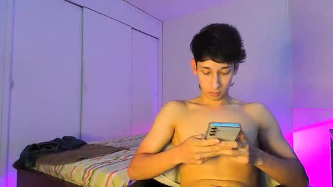 Daniel online show from 12-22-25, 01:35