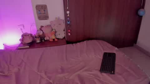 danii_boobs online show from 10-15-25, 06:46