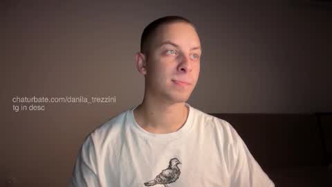 Snapshot of danila_trezzini chatting on 11-01-25, 10:01 danila online show from 11-01-25, 10:01