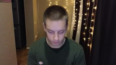 Snapshot of danila_trezzini chatting on 12-04-25, 11:35 danila online show from 12-04-25, 11:35