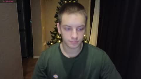 Snapshot of danila_trezzini chatting on 12-05-25, 08:38 danila online show from 12-05-25, 08:38