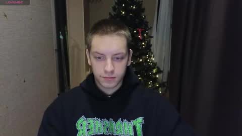 Snapshot of danila_trezzini chatting on 12-14-25, 04:56 danila online show from 12-14-25, 04:56