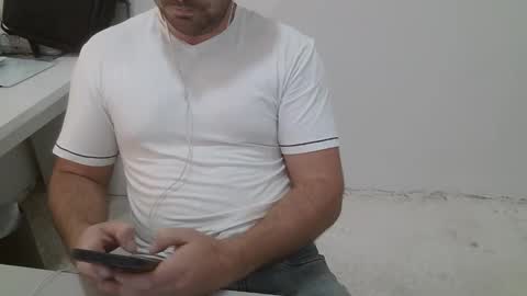 Snapshot of danioli614 chatting on 11-11-25, 10:32 Dani Oli online show from 11-11-25, 10:32