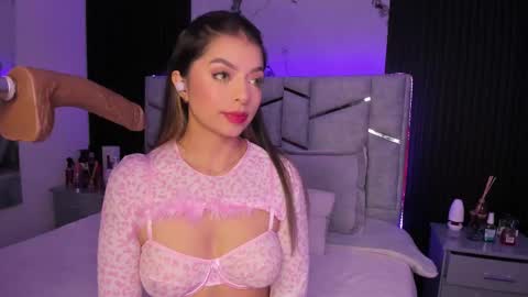 Dani Phonenix online show from 03-03-25, 07:39