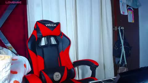 danisabrownn online show from 11-18-25, 07:07