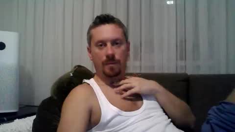 Snapshot of danisami12345 chatting on 12-22-25, 09:56 daniel online show from 12-22-25, 09:56