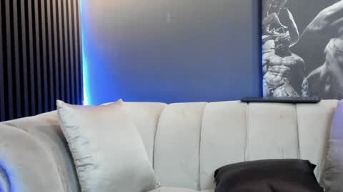 Dann saenz online show from 01-09-25, 02:43