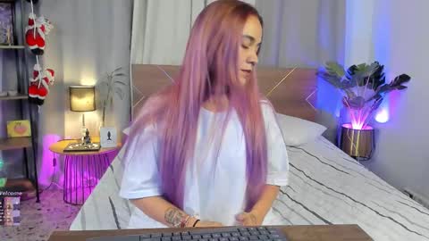 Dannacastle online show from 11-25-25, 05:07