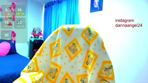 Danna online show from 11-15-25, 08:49