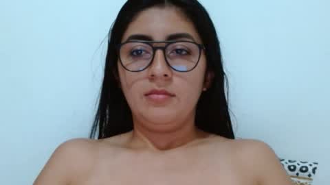 Snapshot of danna_peterson chatting on 02-06-25, 08:34 Danna online show from 02-06-25, 08:34