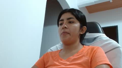 Snapshot of danna_peterson chatting on 02-18-25, 10:58 Danna online show from 02-18-25, 10:58