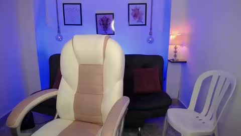 Danna online show from 11-05-25, 09:48