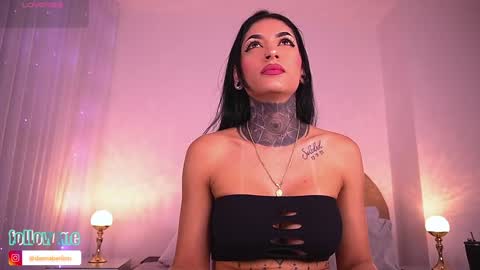 Danna Berlin  online show from 11-15-25, 07:21