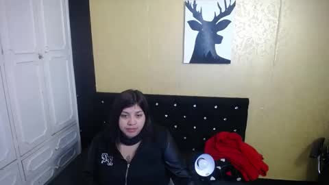 Snapshot of dannagarza chatting on 12-31-24, 03:34 Danna Garza online show from 12-31-24, 03:34