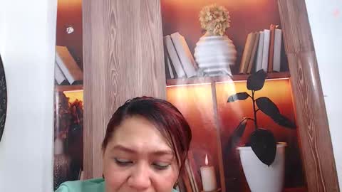 dannamomcerrat online show from 10-26-25, 08:15