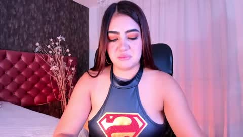 Danna online show from 10-22-25, 02:28