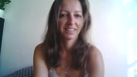 Snapshot of dannica1 chatting on 10-20-25, 08:04 dannica1 online show from 10-20-25, 08:04