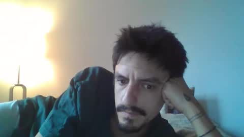 Snapshot of dannnnyyy89 chatting on 12-21-25, 12:12 Dany online show from 12-21-25, 12:12