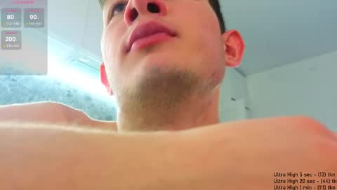 Snapshot of danny__magic chatting on 11-18-25, 01:15 danny__magic online show from 11-18-25, 01:15