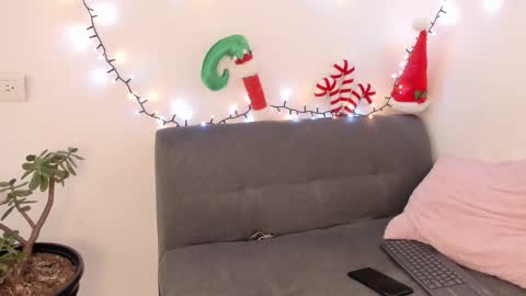 danny_and_lara online show from 11-15-25, 06:04