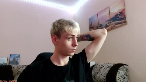 Daniel online show from 10-26-25, 01:50