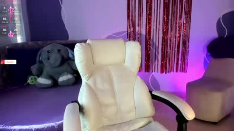 Snapshot of danny_s22 chatting on 02-20-25, 02:13 Danny online show from 02-20-25, 02:13