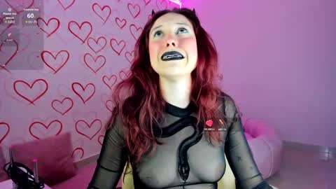 Snapshot of danny_s22 chatting on 10-01-25, 01:39 Danny online show from 10-01-25, 01:39