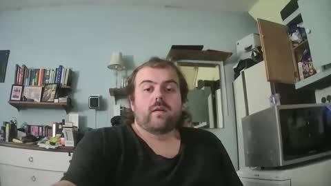 Snapshot of dannyb0y95 chatting on 11-25-25, 09:15 Danny online show from 11-25-25, 09:15