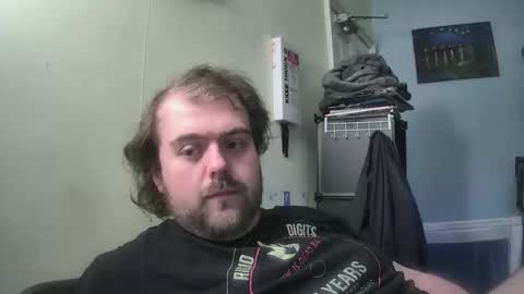 Snapshot of dannyb0y95 chatting on 12-17-25, 09:37 Danny online show from 12-17-25, 09:37