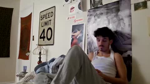 Snapshot of dannynoww chatting on 12-15-24, 12:18 danny online show from 12-15-24, 12:18