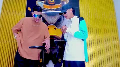 dante_brown1 online show from 10-10-25, 09:03