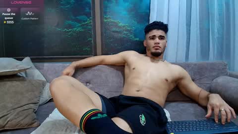Dante Fox online show from 12-28-24, 07:11